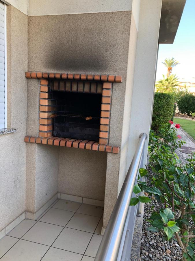 Apartamentos Pomba Branca Olhos de Agua  Exterior foto