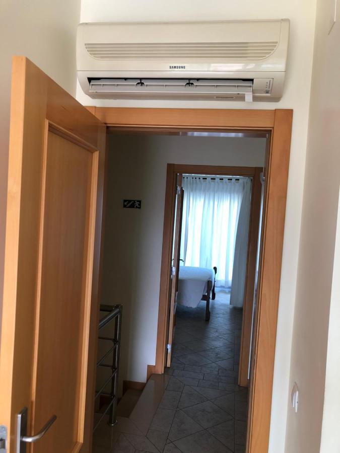 Apartamentos Pomba Branca Olhos de Agua  Exterior foto